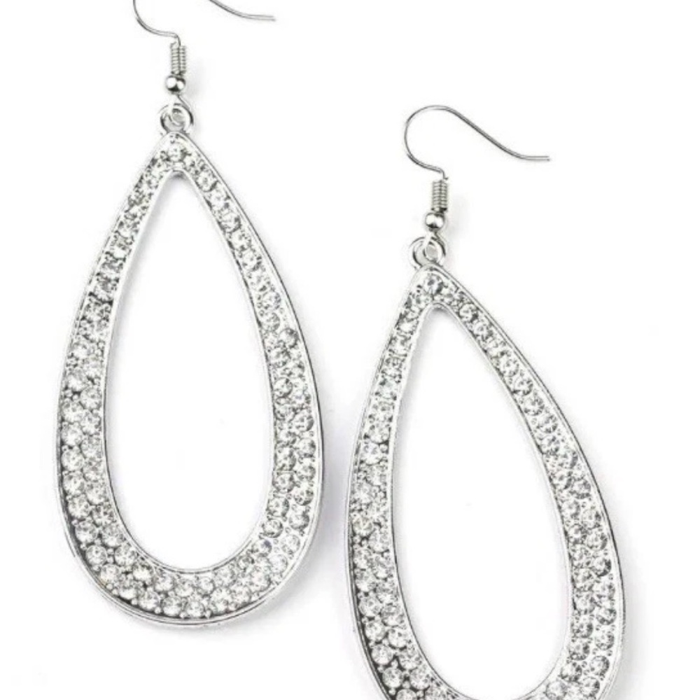Elegant Silver Teardrop Earrings Dazzling Distraction